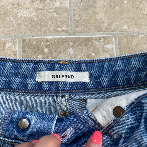 Light wash GRLFRND denim shorts size 25, Like new - Picture 6 of 6